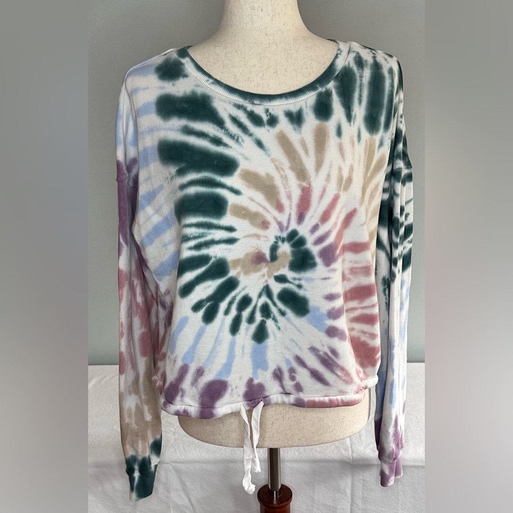 NWT! Lucky Brand Iris Orchid Tye Dye Cropped Top Sweatshirt and Short Set Sz M/L